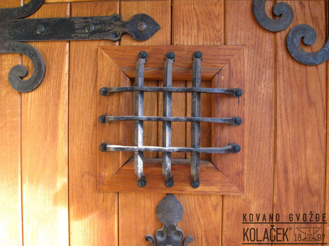 Kovani okov — model 5